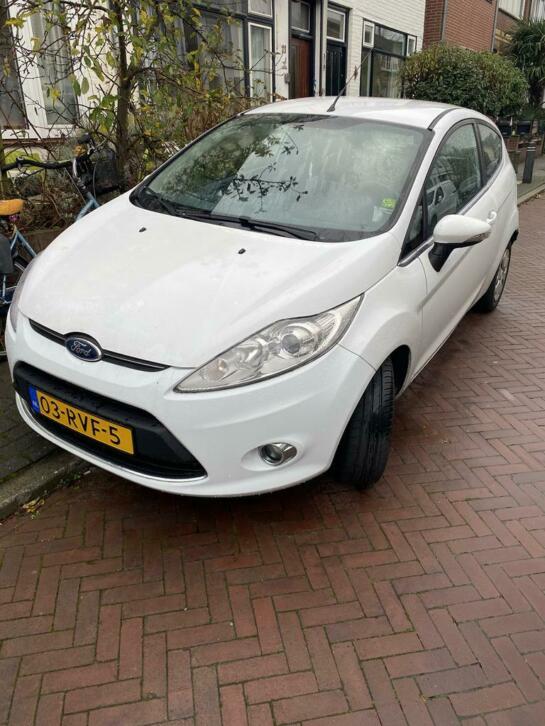 Ford Fiesta 1.6 Tdci 3DR 2011 Wit