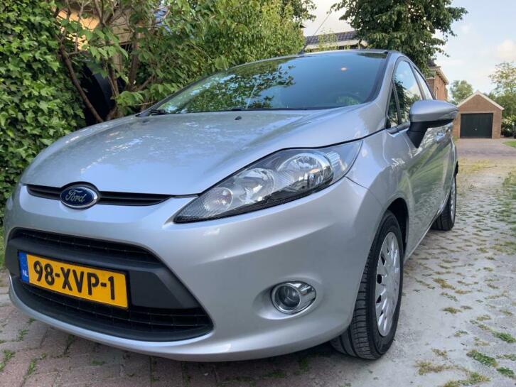 Ford Fiesta 1.6 Tdci 5DR 2012 Grijs