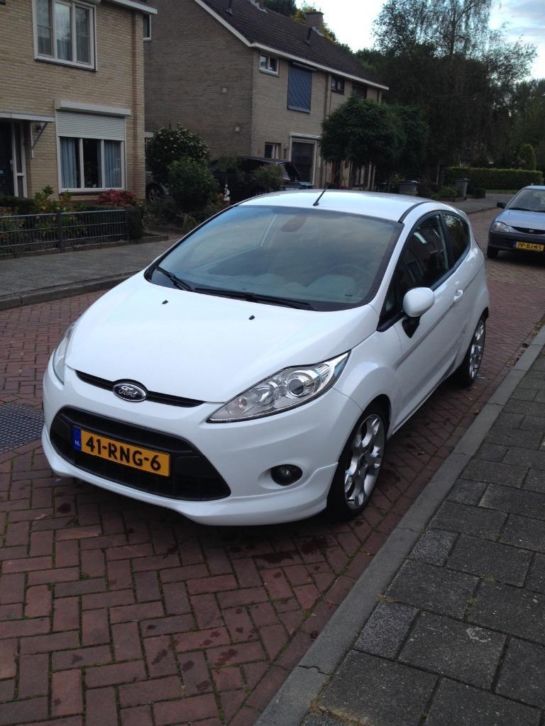 Ford Fiesta 1.6 TI-VCT 88KW 3DR 2011 Wit