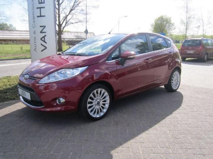 Ford Fiesta 1.6i 16V TitaniumCLIMATE CONTROL21714KM5 DR