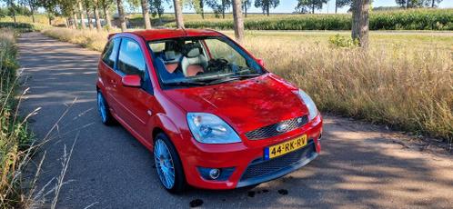 Ford Fiesta 2.0 16V ST 3DR 2005 Rood