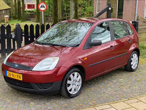 Ford Fiesta Nieuwe D-riem Apk beurt. Ijskoude airco