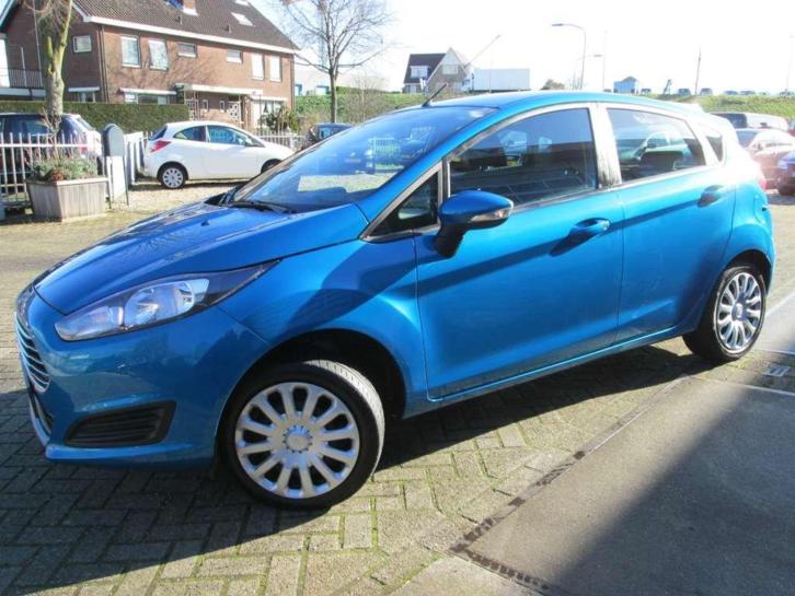 Ford Fista 1.0 Style  Nieuwstaat