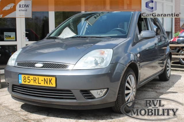 Ford Fista 1.4 TDCi Futura 2005 319.604 km EXPORT