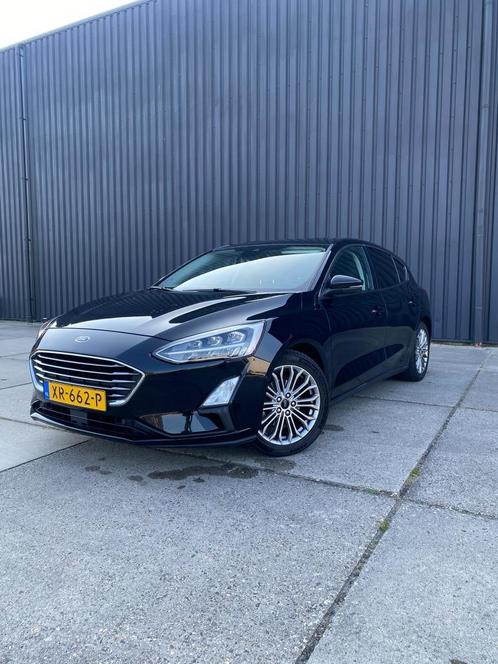 Ford Focus 1.0 Ecoboost Titanium  Nieuwe all season banden