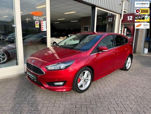 Ford Focus 1.0 ST-Line 6-12M GARANTIE