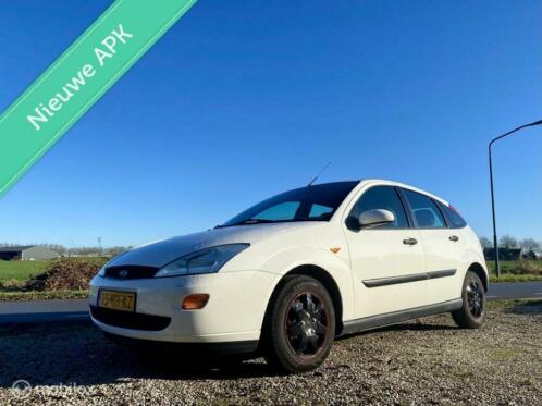 Ford Focus 1.4-16V, Weinig km, APK Nov 2022, Airco, Zuinig