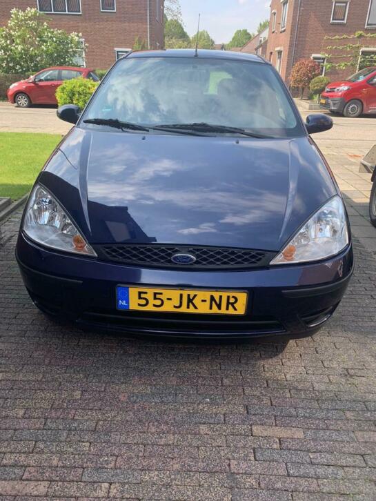 Ford Focus 1.4 I Ambiente 5D 2002 Blauw