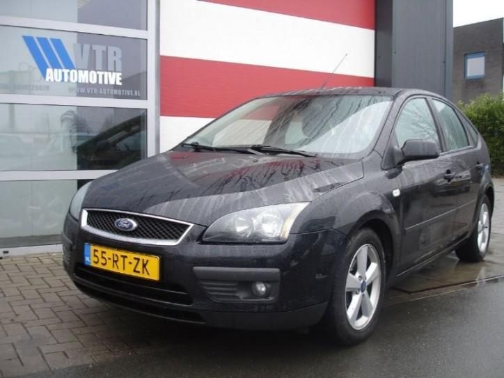 Ford Focus 1.6 16V Futura 5-Deurs amp Airco (bj 2005)