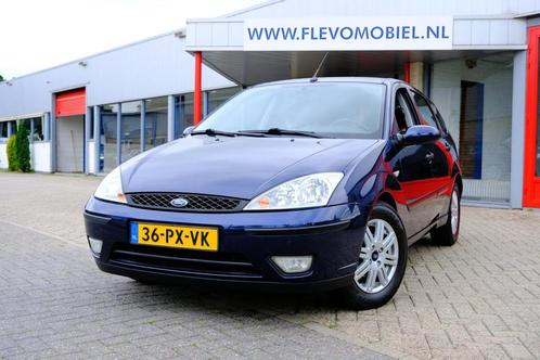 Ford Focus 1.6-16V Futura LederClimaLMVCruiseTrekhaak