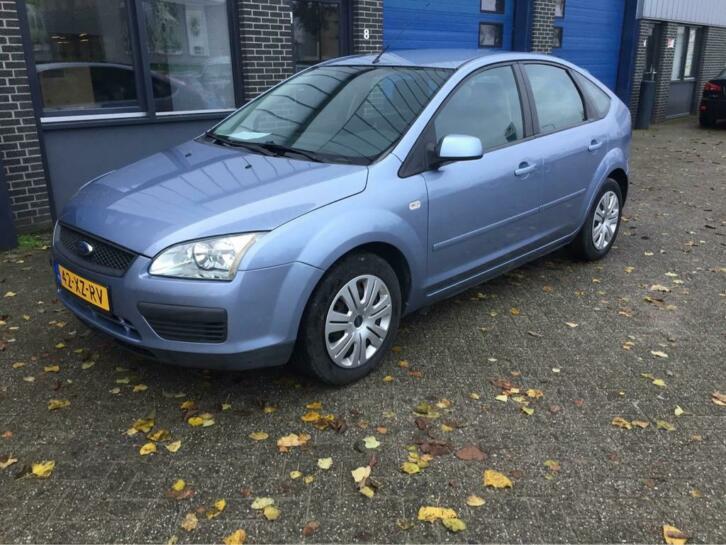 Ford Focus 1.6-16V Trend