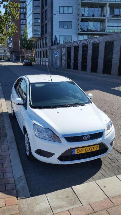 Ford Focus 1.6 74KW AUTOMAAT 2008 Wit