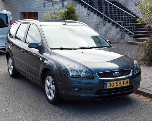 Ford Focus 1.6 74KW Wagon 2005 Grijs Metallic