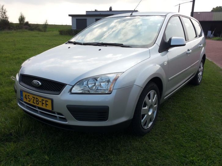 Ford Focus 1.6 74KW Wagon 2007 Grijs