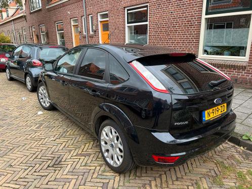 Ford Focus 1.6 85KW 5D 2009 Zwart