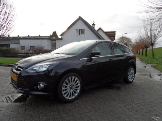 Ford Focus 1.6 EcoB. Titanium 150PK 