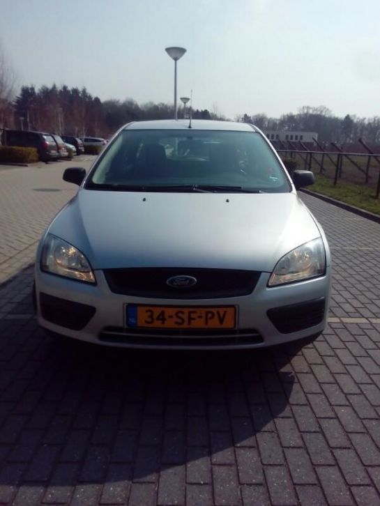 Ford Focus 1.6 Tdci 66KW WGN 2006 Grijs NAP