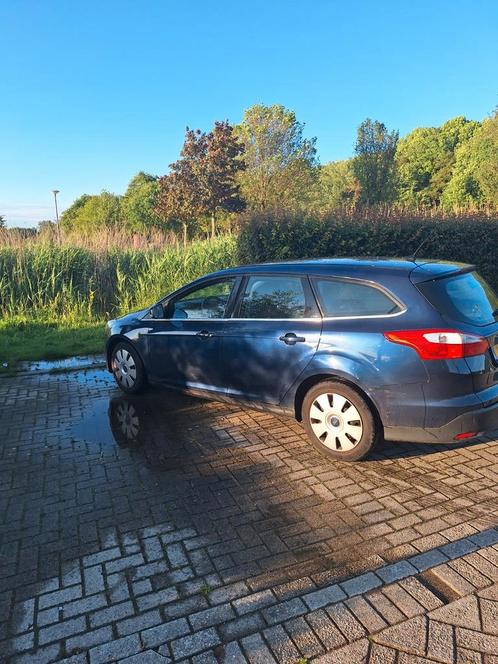 Ford Focus 1.6 Tdci 77KW Wagon 2013 Blauw