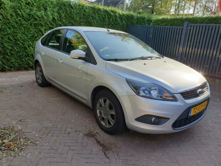 Ford Focus 1.8 92KW 5D 2010 Grijs