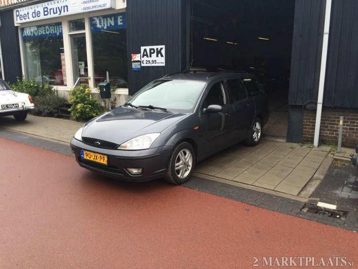 Ford Focus 1.8 I Trend Wagon 2002 Grijs Nieuwe APK.