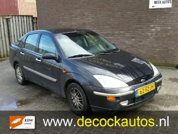 Ford Focus 1.8tddi ghia (bj 2000)