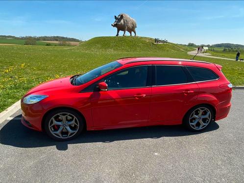 Ford Focus ST 2.0 Ecoboost 277 PK Wagon 2012