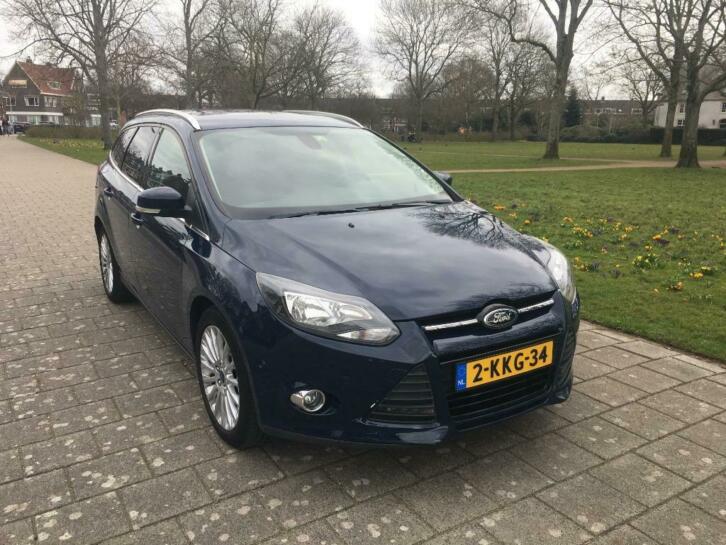 Ford Focus Station 1.0 Ecoboost Titanium 2013 in Goede Staat