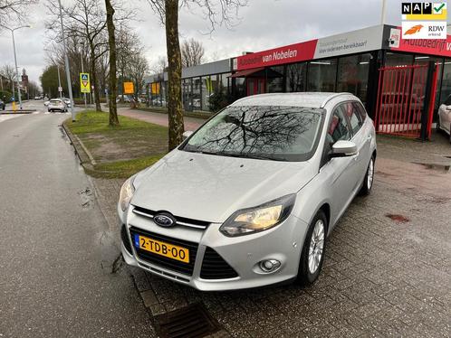 Ford Focus Wagon 1.0 EcoBoost Edition PlusNAVIPDCCRUISE C