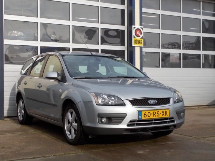 Ford Focus Wagon 1.6-16V Futura, 5 Deurs, Airco, Elekt pakke