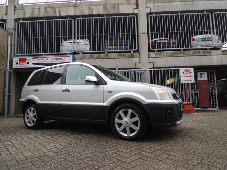 Ford Fusion 1.4-16V Ghia crossroad (bj 2007)