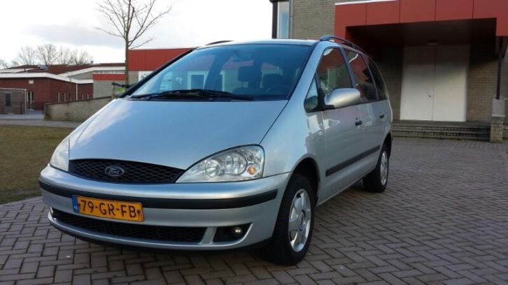 Ford Galaxy 2.3 I 16V 2001 Grijs