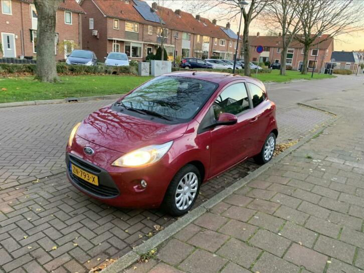 Ford KA 1.2 51KW 2009 Roze met airco