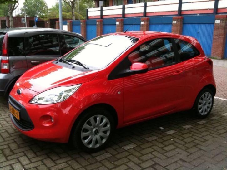 Ford KA 1.2 51KW 2010 Rood