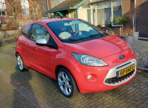 Ford KA 1.2 51KW 2011 Rood