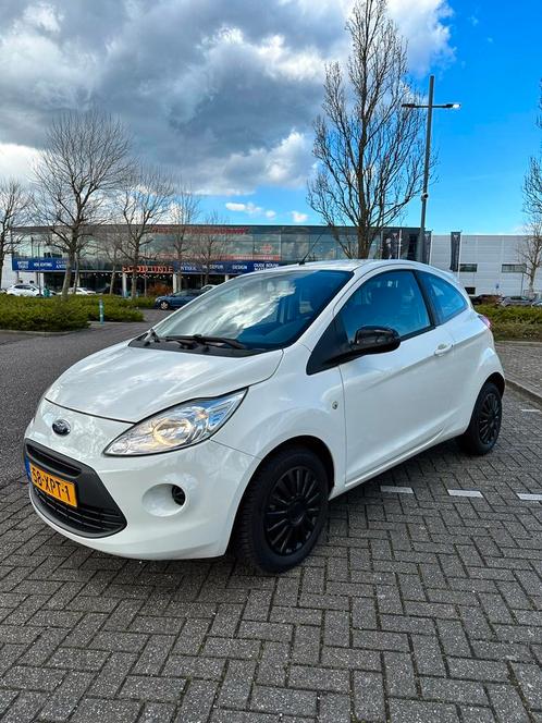 Ford KA 1.2 69pk 2012 Wit. Goede staat, weinig kms 