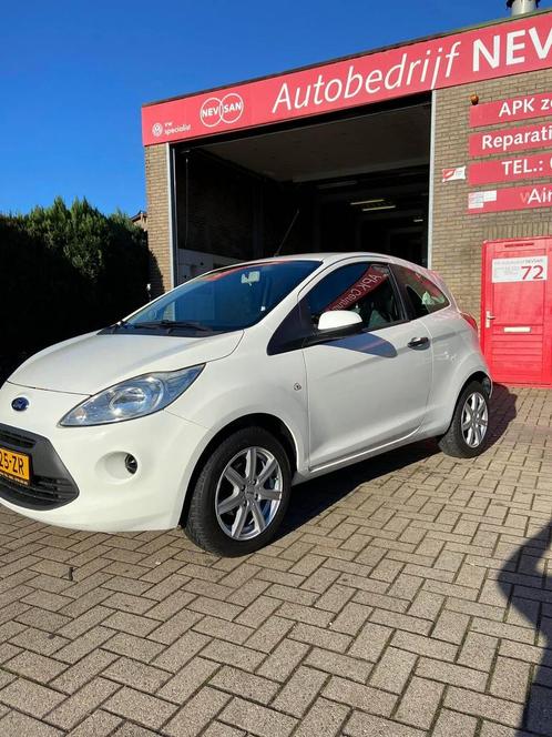 Ford KA 1.2 style  2014 Wit Airco esp Nieuw Apk Lm velgen