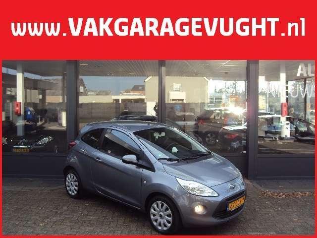 Ford Ka 1.2i 70pk CoolampSound, Airco