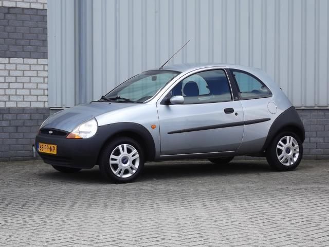 Ford Ka 1.3 Briels 2004 Grijs Airco lt69.000 KMgt