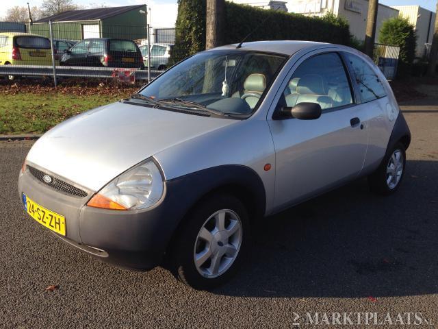 Ford Ka 1.3 First Edition - Lufthansa uitvoering - leder airco en Lichtmetaal 