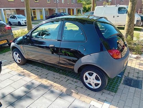 Ford KA 1.3 I 37KW 2000 Zwart