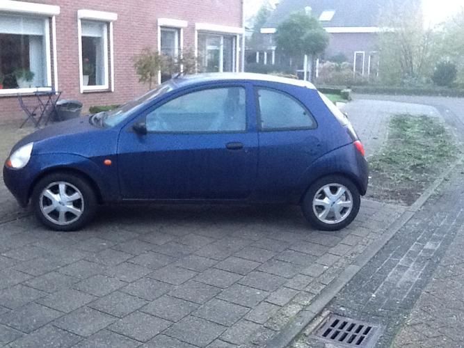 Ford KA 1.3 I 44KW 1999 Blauw