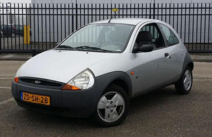 Ford KA 1.3 I 44KW 1999 Grijs Nieuw APK bij aflevering