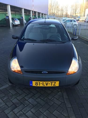 Ford KA 1.3 I 44KW 2003 Zwart