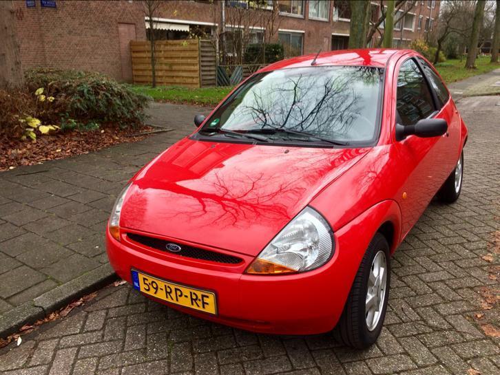 Ford KA 1.3 I 44KW 2005 Rood