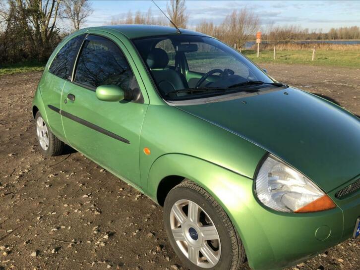 Ford KA 1.3 I 51KW 2006 Groen