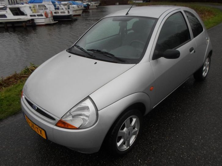 Ford KA 1.3 I BJ 2002 Grijs Topconditie AircoApk 01-2016