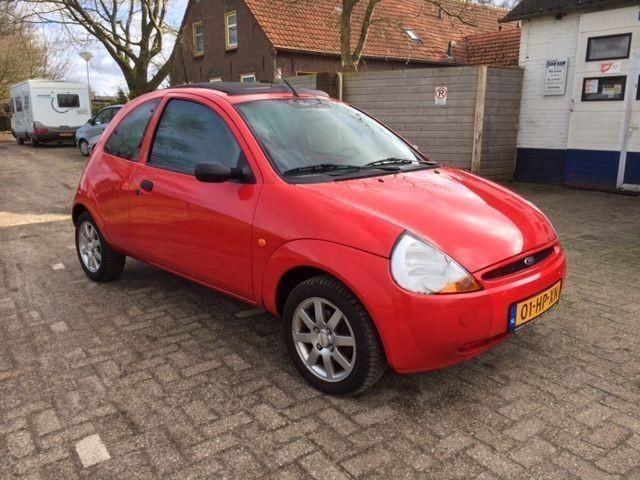 Ford Ka 1.3 Trend, nieuwe APK, groot vouwdak. (bj 2001)