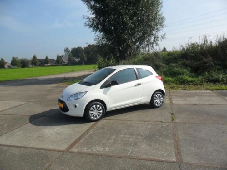 Ford ka bouwjaar 07-09-2010 met 51000 km