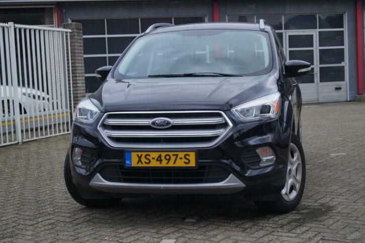 Ford Kuga 1.5 EcoBoost Titanium 150pk  Navi  Trekhaak