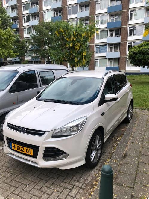 Ford Kuga 1.6 T 110KW AWD 2014 Wit